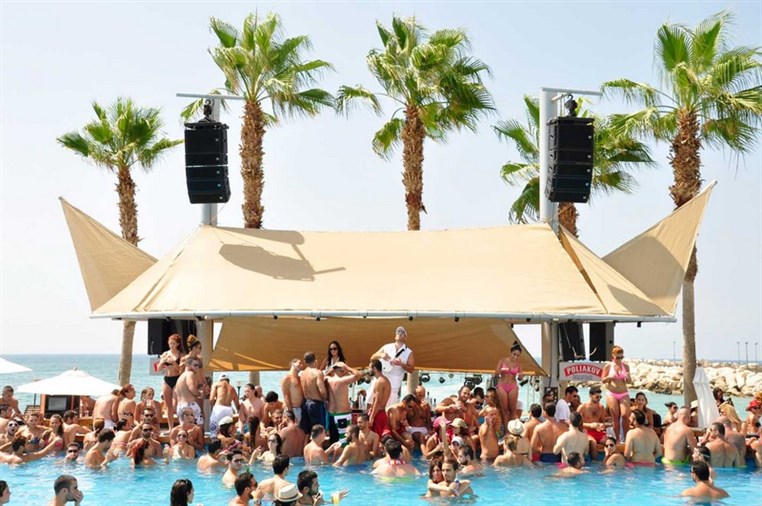 The Sunday Club at Cyan